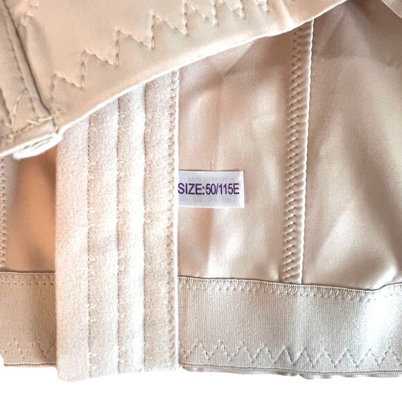 Back Smoothing Full Coverage Underwire Bra Size 48-50E 8 Hook Closure New - Picture 4 of 9